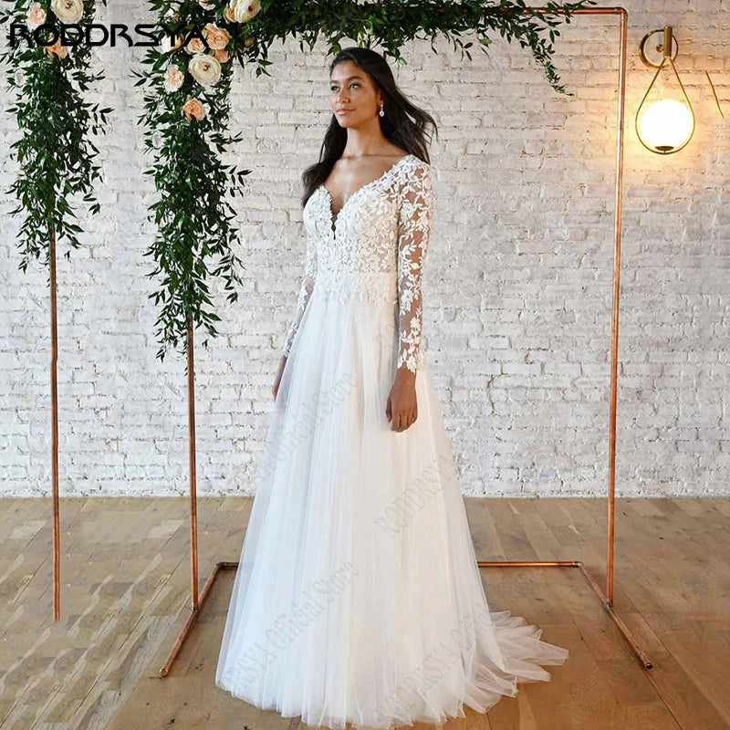 Robe de Mariée Comtesse — Manches Longues Dentelle, Dos Ouvert (Bohème)