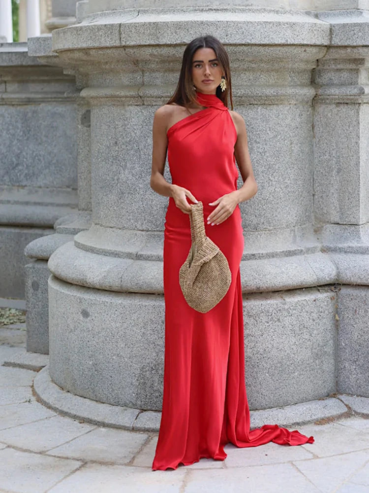 Robe de Soirée Lyra — Satin, Col Américain & Dos Nu (Invitée)