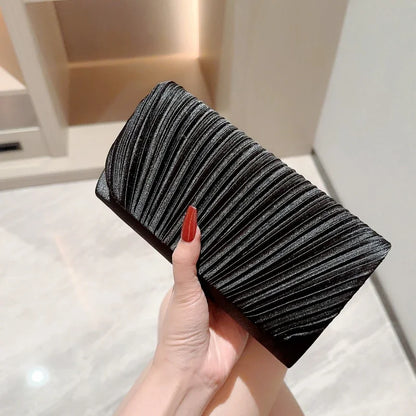 Minaudière Perléane — Pochette de Soirée Strass & Chaîne Dorée