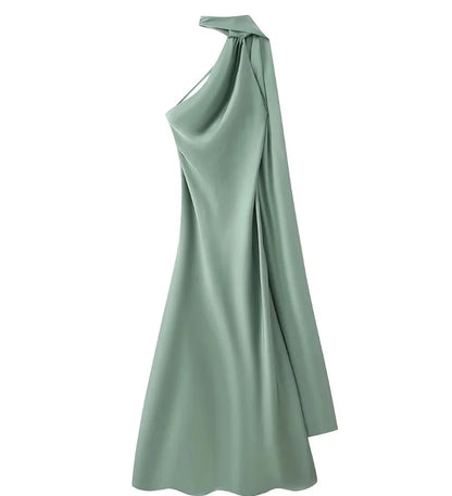 Robe de Soirée Lyra — Satin, Col Américain & Dos Nu (Invitée)